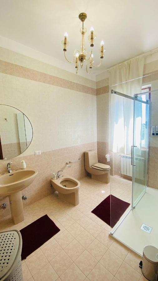 Villa Flora Affittacamere Luni المظهر الخارجي الصورة